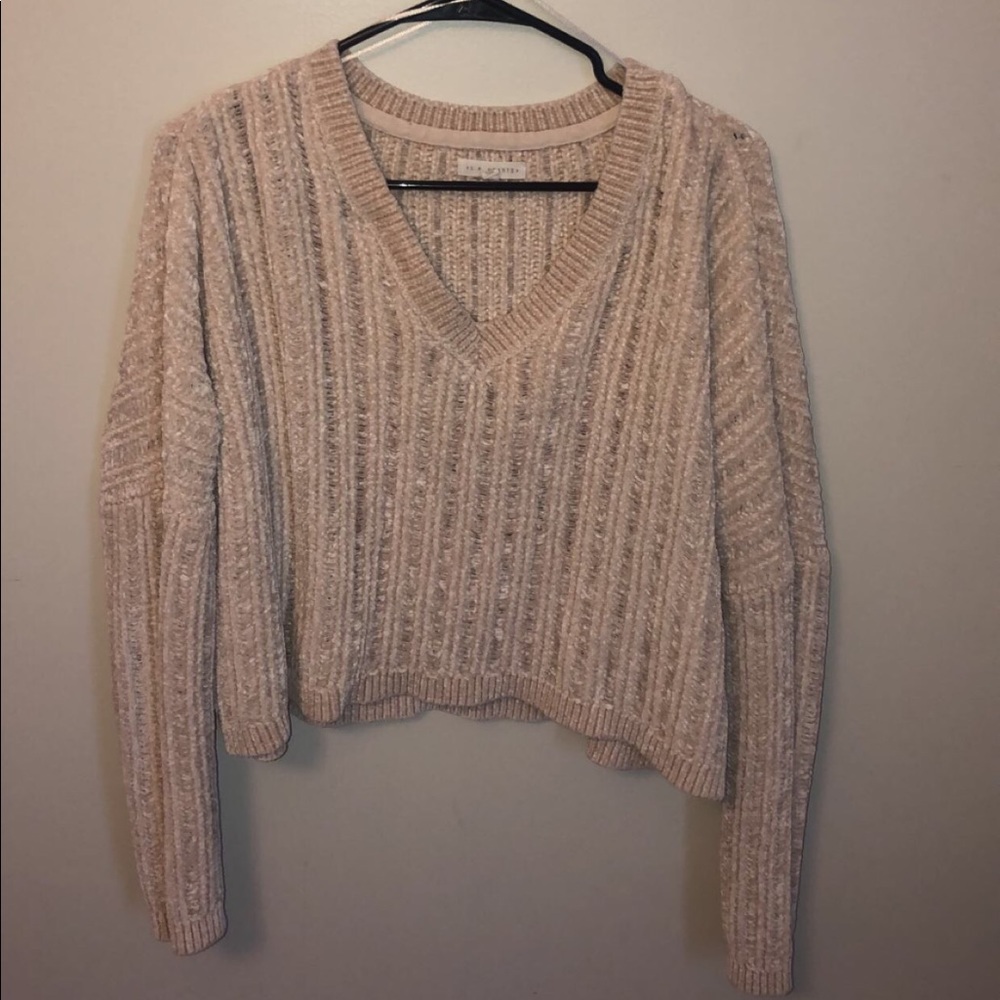 very cute pacsun sweater cropped